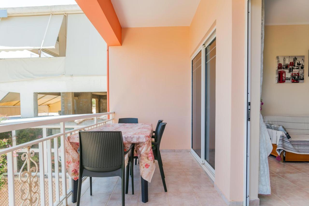 Christine Seaside Apartments In Chania スタロス エクステリア 写真