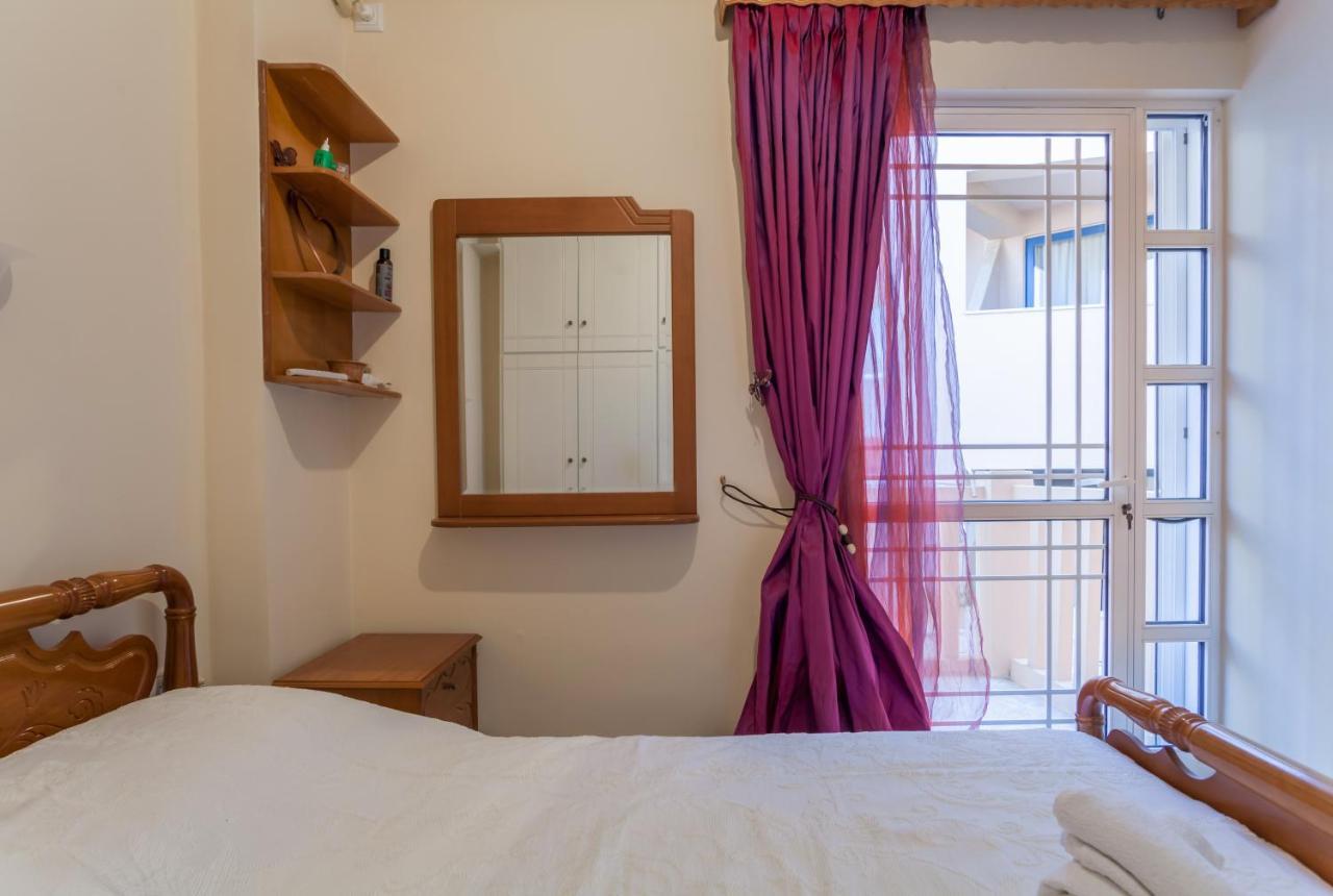Christine Seaside Apartments In Chania スタロス エクステリア 写真