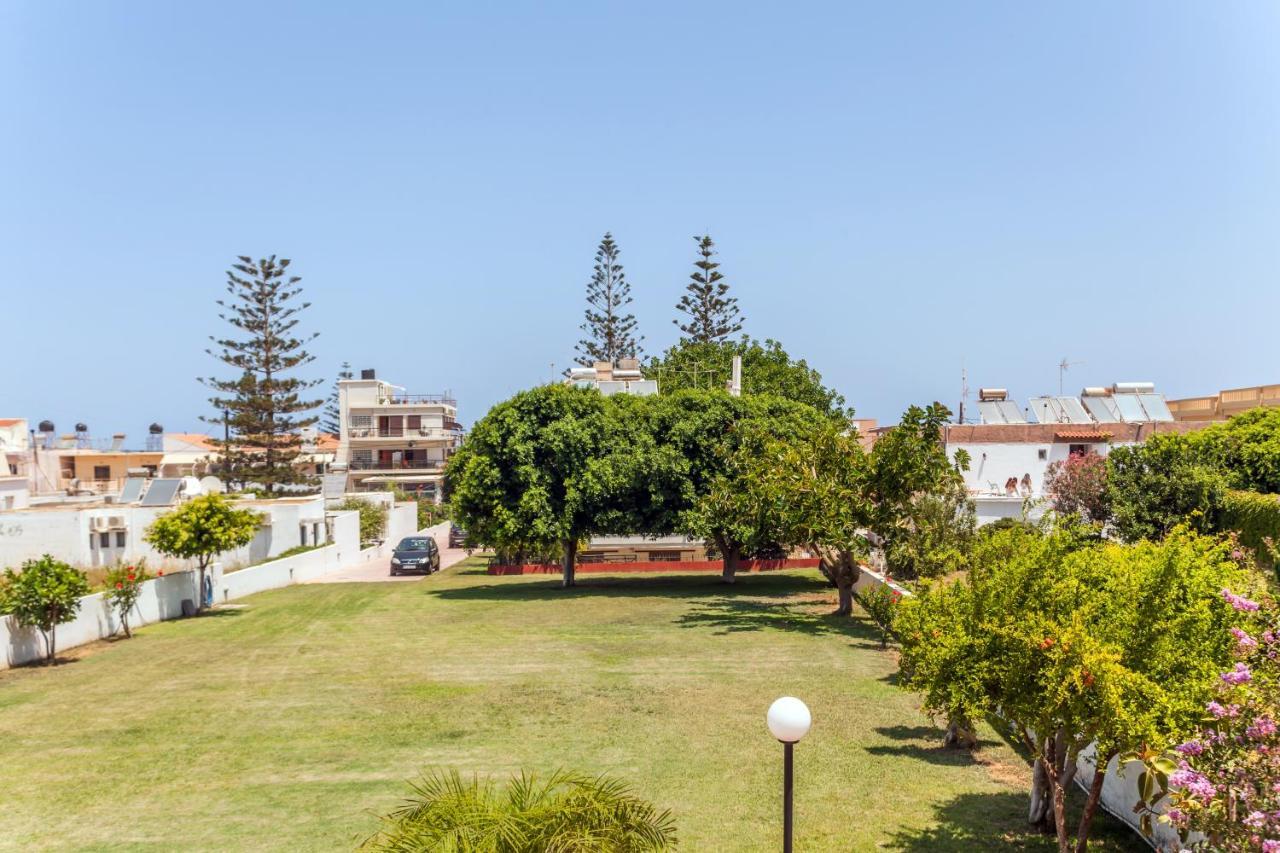 Christine Seaside Apartments In Chania スタロス エクステリア 写真