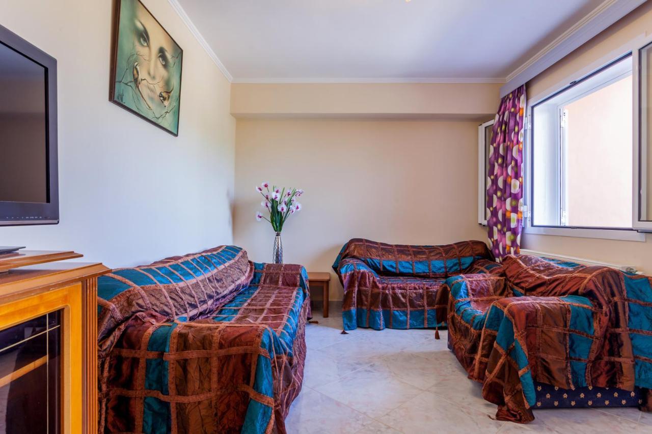 Christine Seaside Apartments In Chania スタロス エクステリア 写真